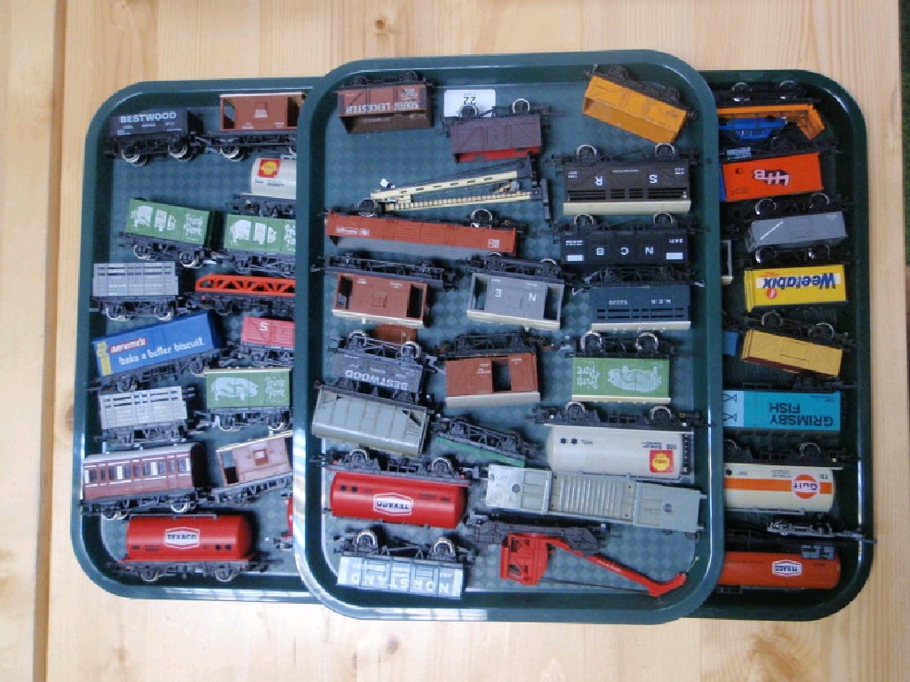 Appraisal: A collection of gauge freight rolling stock all unboxed trays