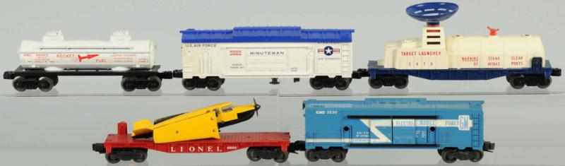 Appraisal: Lot of Lionel Freight Cars American Post-war Includes one flatcar