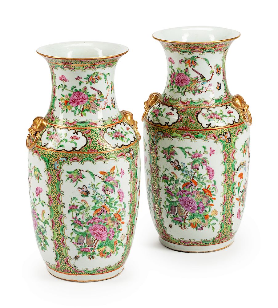 Appraisal: A Pair of Rose Medallion Porcelain Vases A Pair of