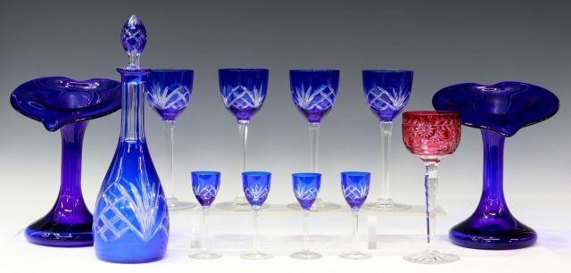 Appraisal: lot of Glassware including blue jack-in-the-pulpit vases approx h w