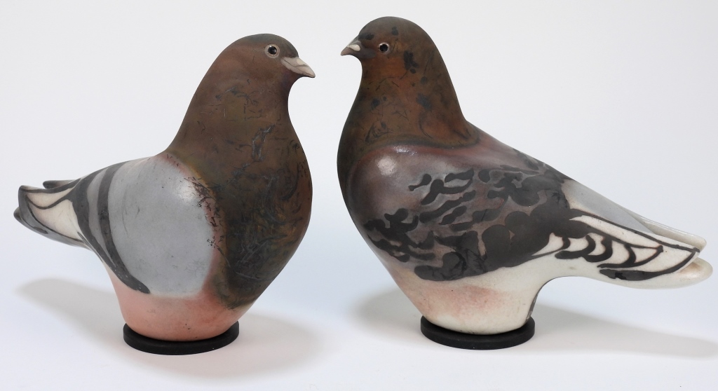 Appraisal: PR GLO COALSON POTTERY PIGEON SCULPTURES United States th CenturyTwo