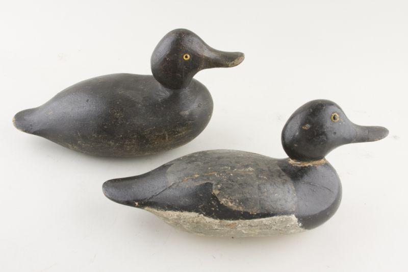 Appraisal: Pair of Mason Broadbill Decoys eyes replaced on hen both