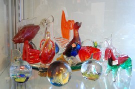 Appraisal: ASSORTED ART GLASS FIGURES PAPER WEIGHTS AND SCULPTURES INCL MURANO