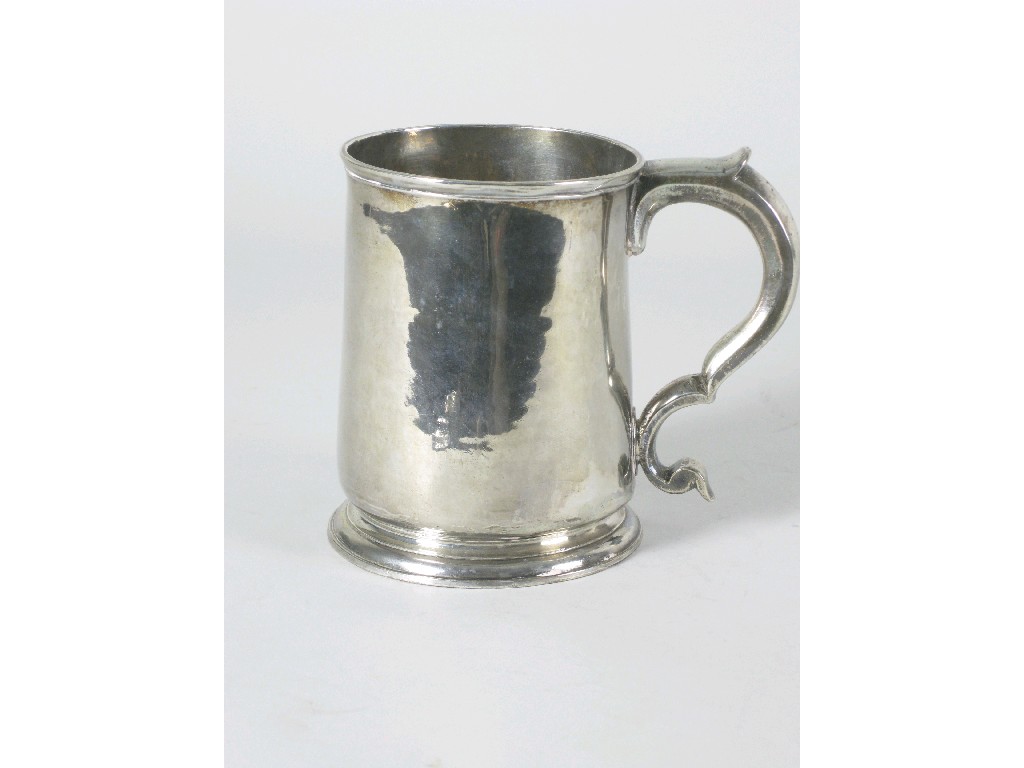 Appraisal: A George II Pint Mug London