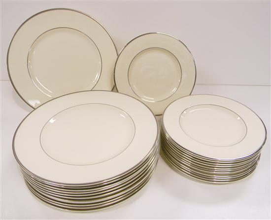 Appraisal: Royal Doulton ''Carolyn'' pattern salad and dinner plates with platinum