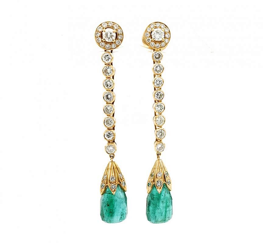 Appraisal: k Yellow gold emerald and diamond earrings k Yellow gold