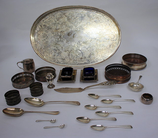 Appraisal: A SMALL QUANTITY OF SILVER AND SILVER PLATE Georgian and