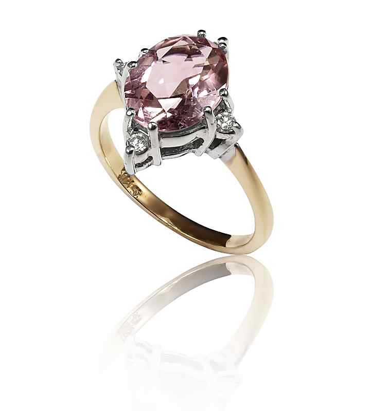 Appraisal: CT PINK TOURMALINE DIAMOND RING K yellow gold ring centers