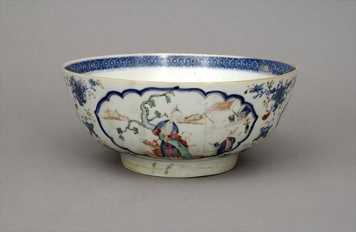 Appraisal: Chinese Famille Rose Porcelain Bowl in in diam