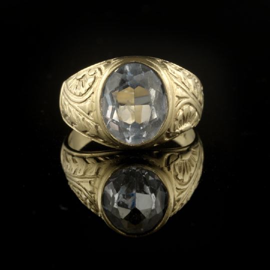 Appraisal: Eighteen-Karat Yellow Gold and Aquamarine Lady's Ring composed of a