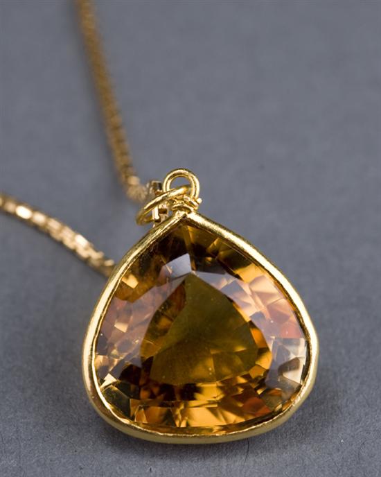 Appraisal: kt yellow gold citrine pear shaped pendant Measuring x mm