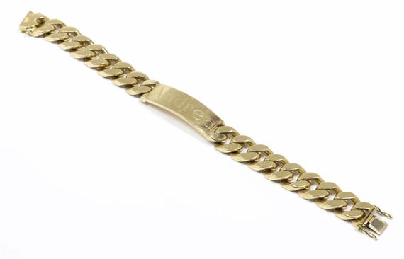 Appraisal: GOLD BRACELET Yellow gold g Solid casual-elegant curb link bracelet