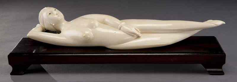 Appraisal: Chinese carved ivory doctor's lady International buyers should note that