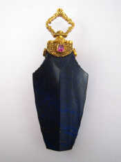 Appraisal: A fine lapis lazuli perfume bottle the yellow metal tests