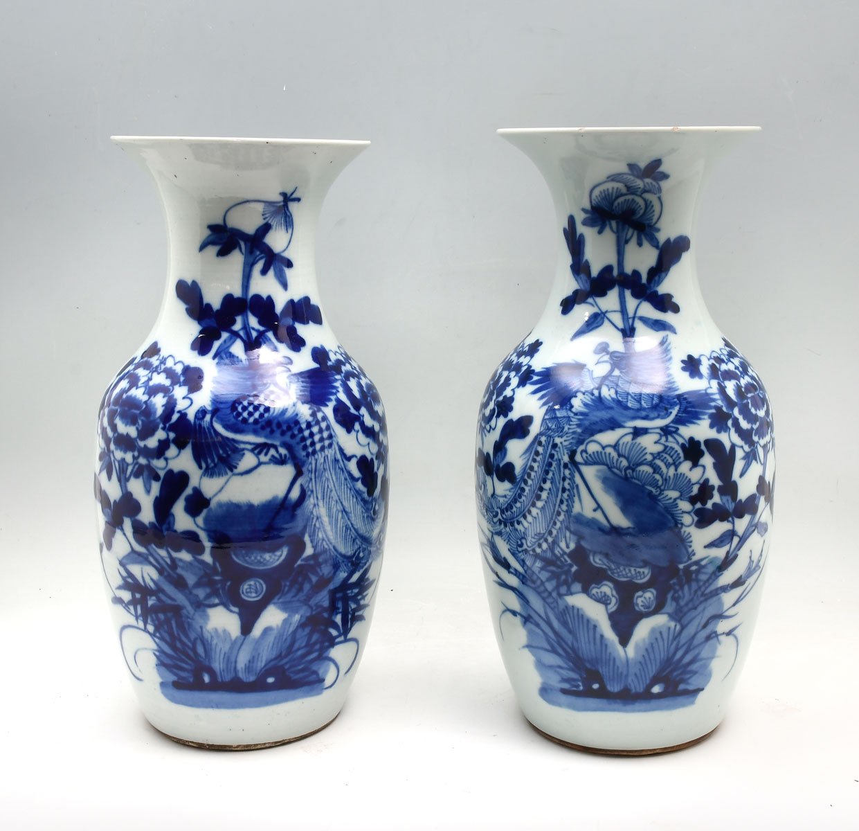 Appraisal: PAIR CHINESE QING DYNASTY BLUE AND WHITE PHOENIX VASES Opposing