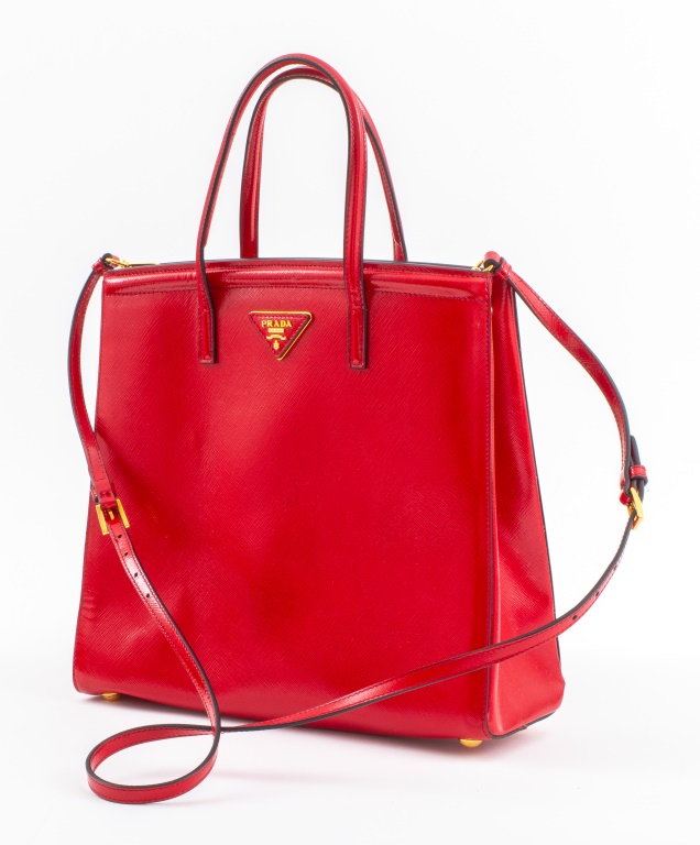 Appraisal: PRADA RED SAFFIANO VERNICE LEATHER TOTE PURSE Prada red saffiano