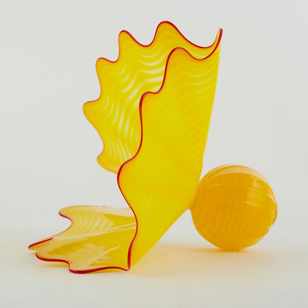 Appraisal: Dale Chihuly Yellow Persian Dale Chihuly b Buttercup Yellow Persian