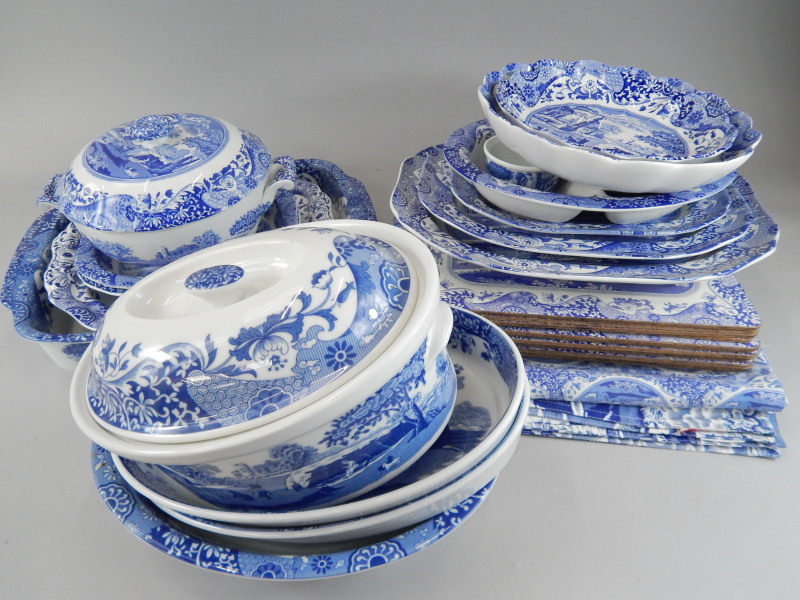 Appraisal: A large quantity of modern Copeland Spode Italian blue printed