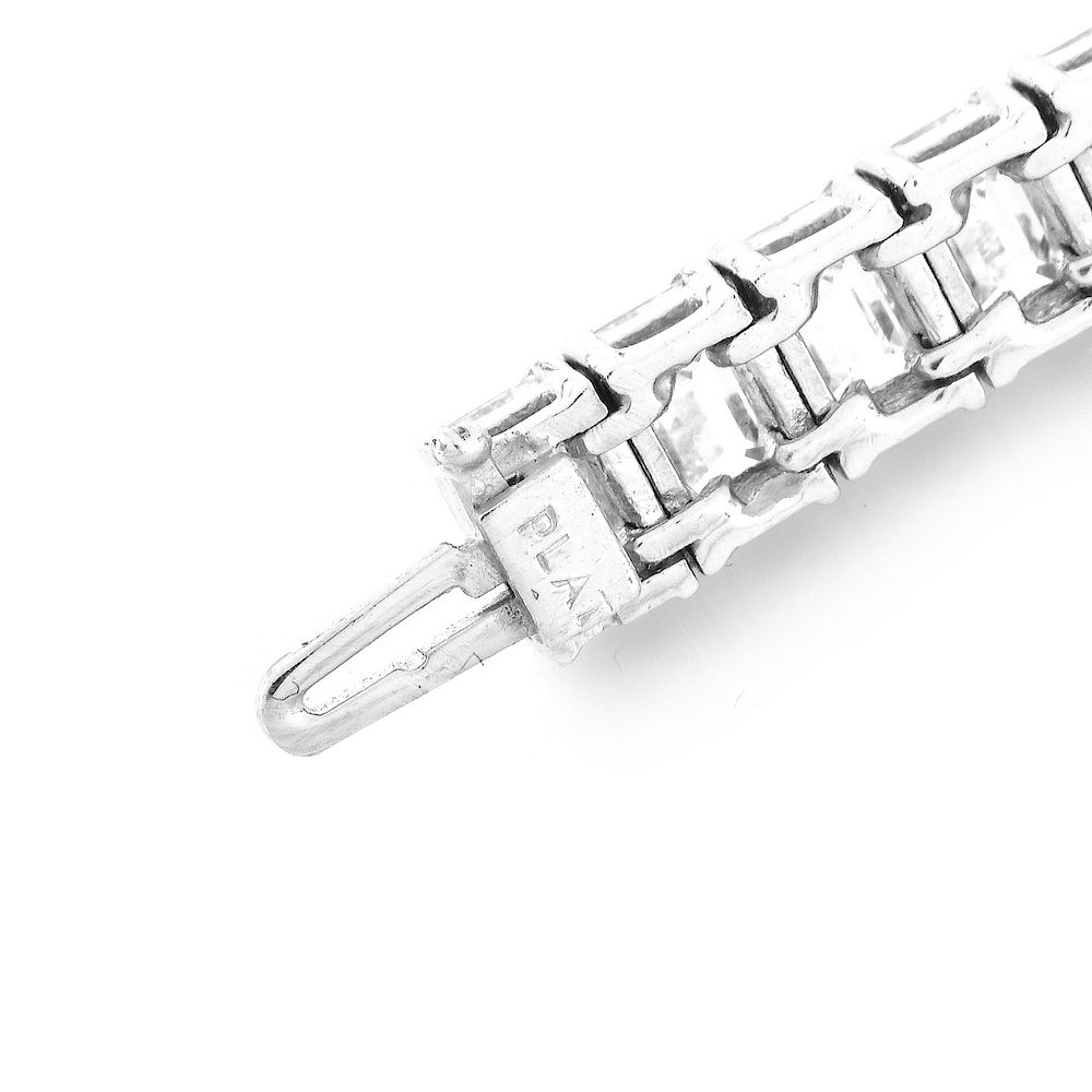 Appraisal: ct TW Diamond and Platinum Bracelet Very Fine Approx Carat