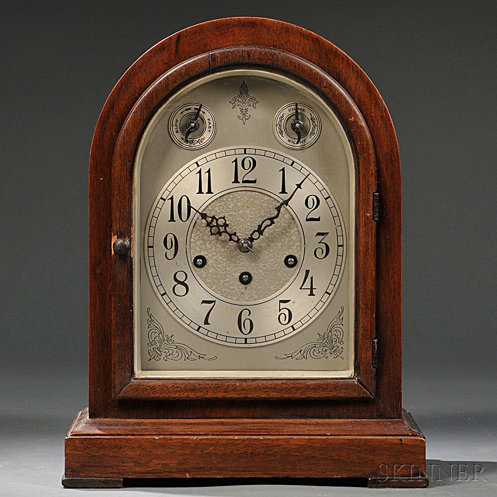 Appraisal: Seth Thomas No Mantel Clock c mahogany dome-top case on