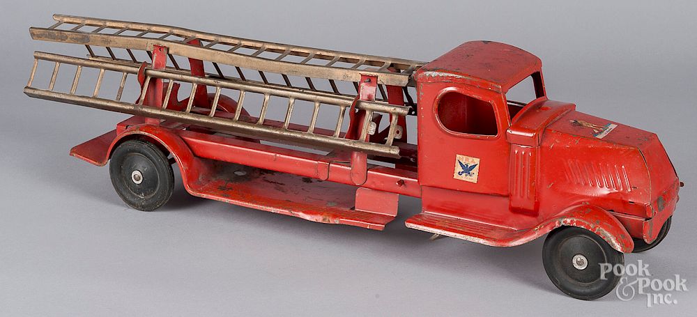 Appraisal: Turner pressed steel fire ladder truck Turner pressed steel fire