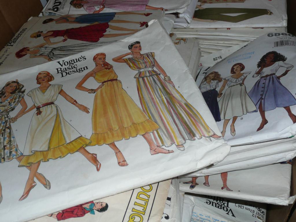 Appraisal: A good quantity of Vogue and Butterick patterns