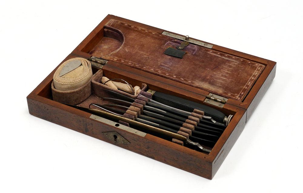 Appraisal: POST CIVIL WAR ERA SURGEONS KIT Late 's - 's