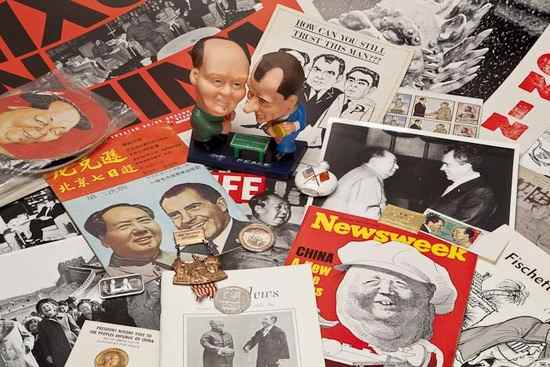 Appraisal: Nixon in China selection of ephemera propaganda and kitsch relating