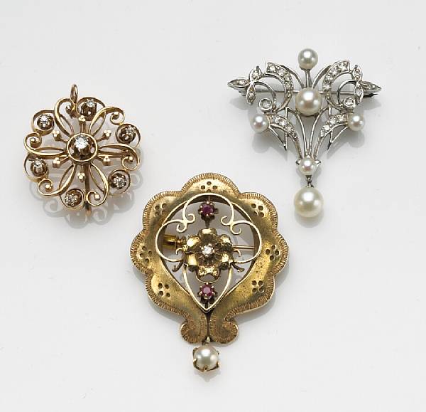 Appraisal: A collection of three diamond cultured pearl ruby k yellow