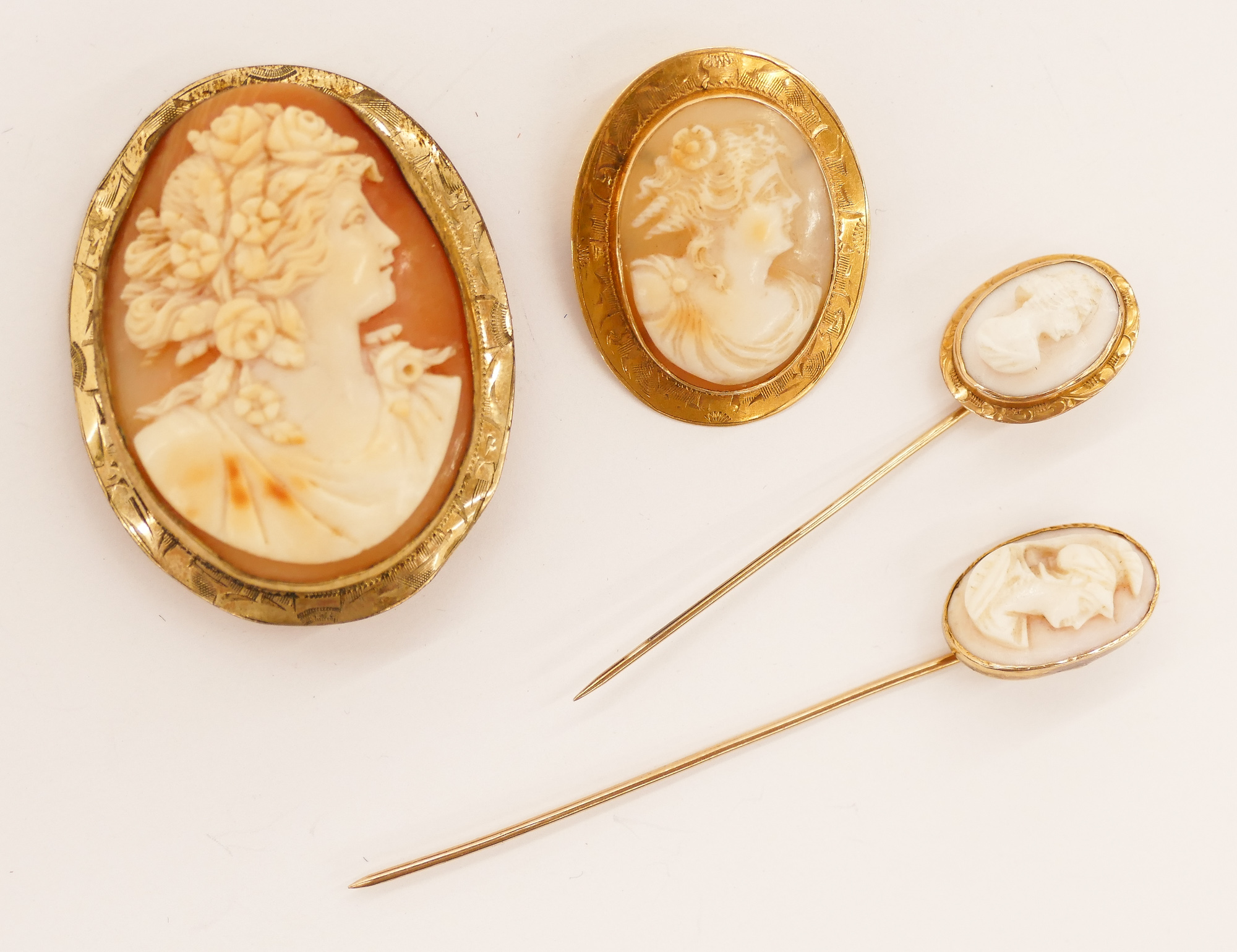 Appraisal: pc Victorian Gold Cameo Stick Pins Brooches Includes a k