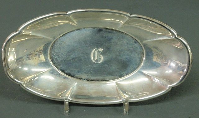 Appraisal: Gorham sterling silver bread tray monogrammed G l x w