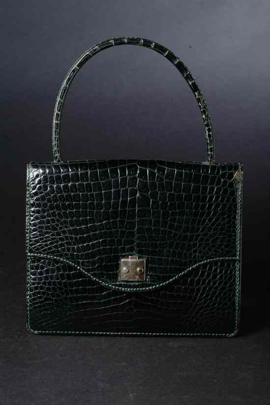 Appraisal: ROBERTA DI CAMERINO GREEN ALLIGATOR HANDBAG - in x in