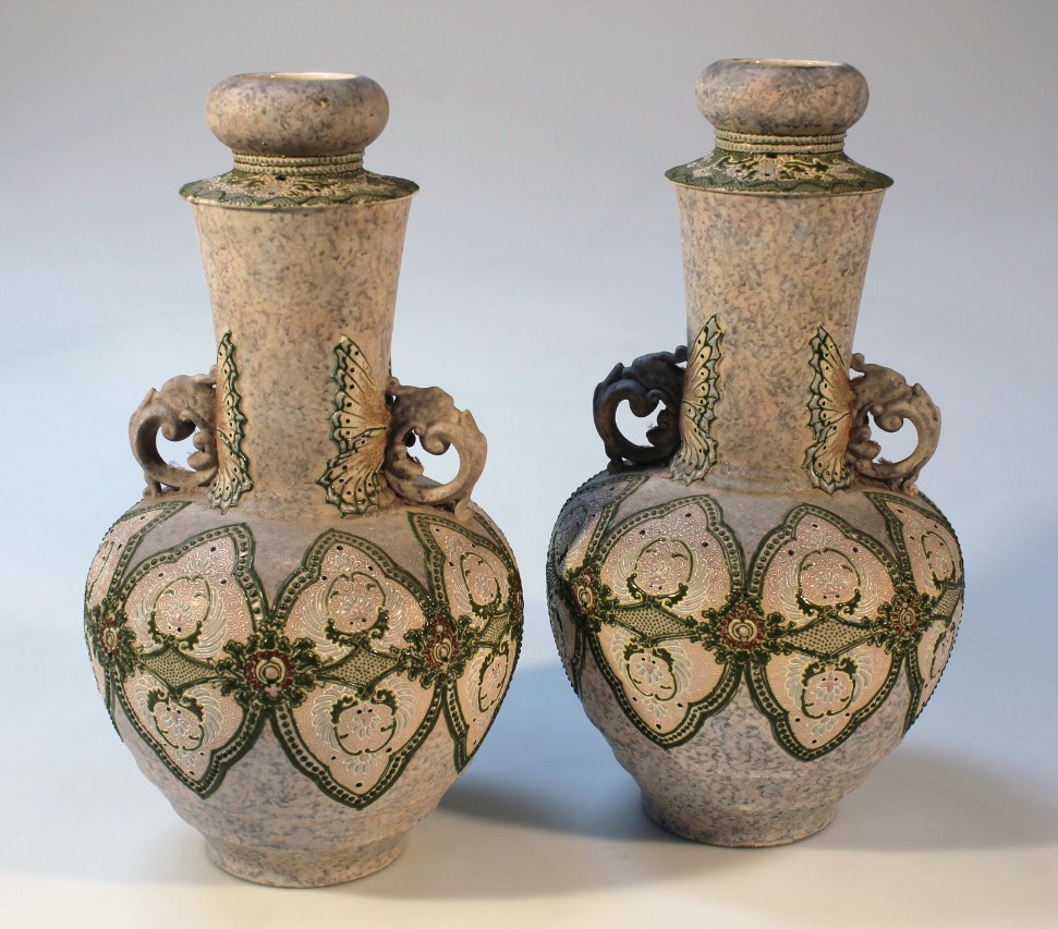 Appraisal: A pair of Japanese Nippon porcelain vases each with shouldered