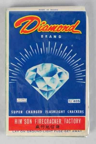 Appraisal: Diamond -Pack Logo Firecrackers Class Manufactured by Him Sun Condition