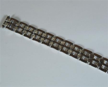 Appraisal: A modern ct white gold bracelet composed of brick form