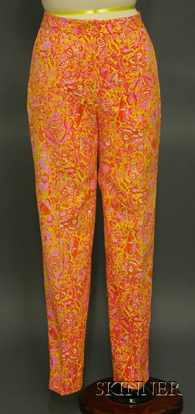 Appraisal: Pair of Vintage Lilly Pulitzer Cigarette Pants s labeled size