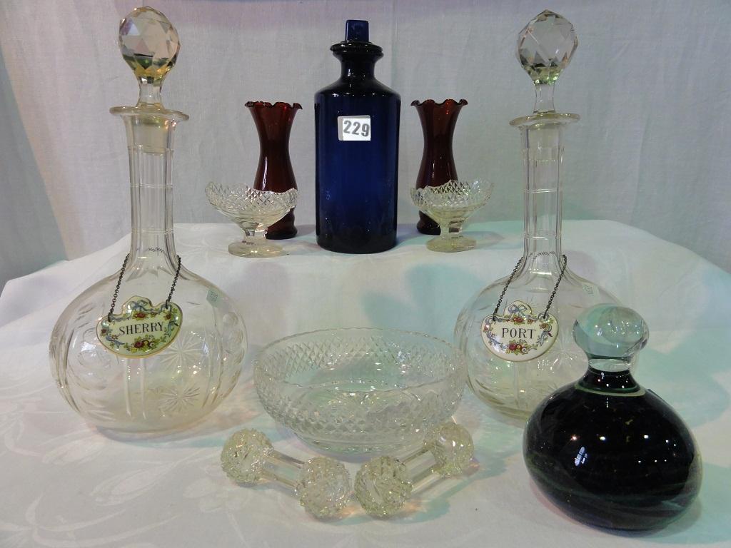 Appraisal: A collection of th century and other glassware including a