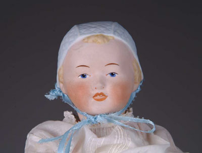 Appraisal: HEUBACH BABY W MOLDED BONNET Stamped on rear with Heubach