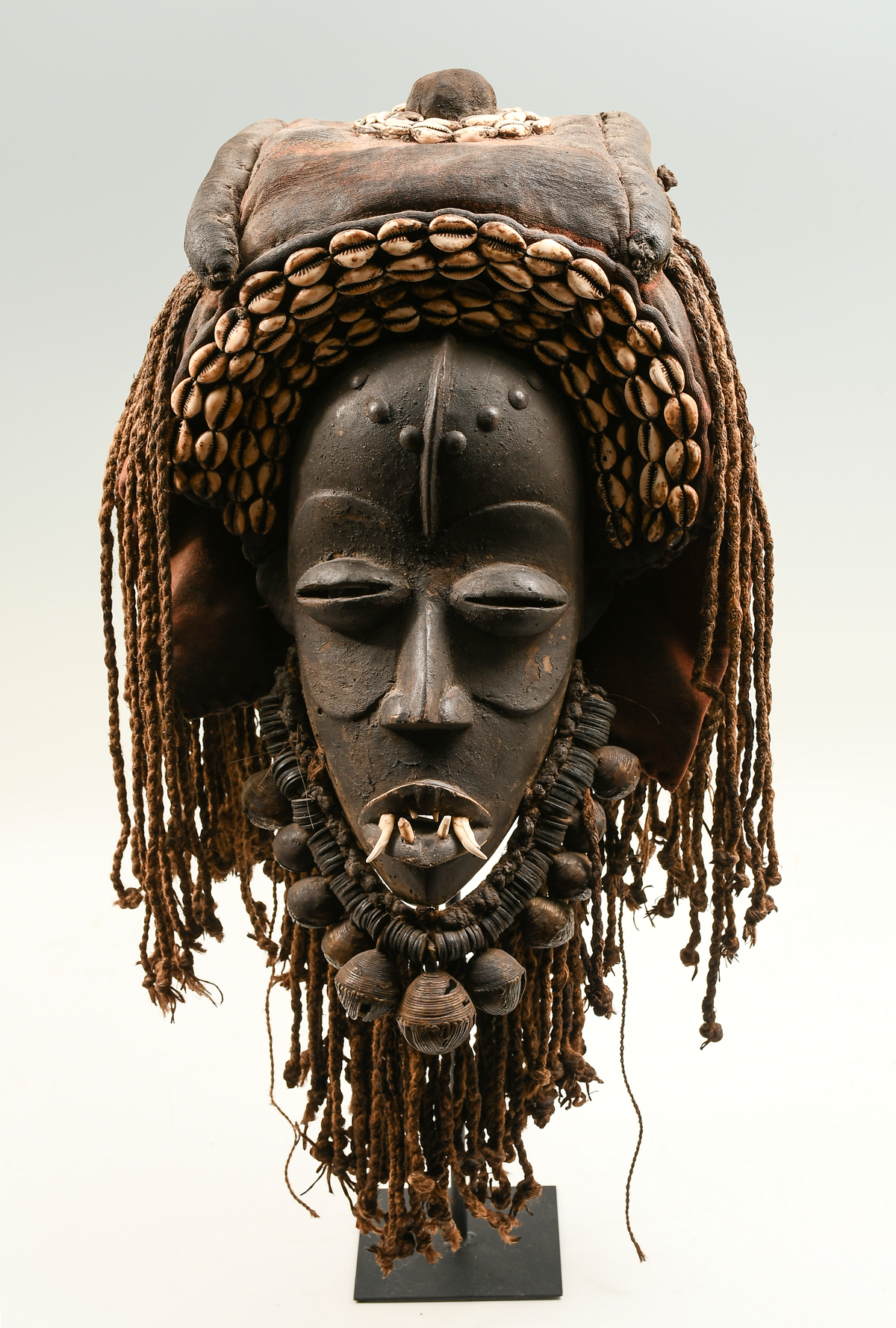 Appraisal: GUERO WOBE TRIBE DAN MASK Dan masks are a very