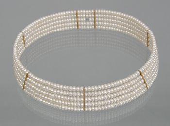 Appraisal: A Cultured Pearl Choker Necklace Cultured pearl choker features five