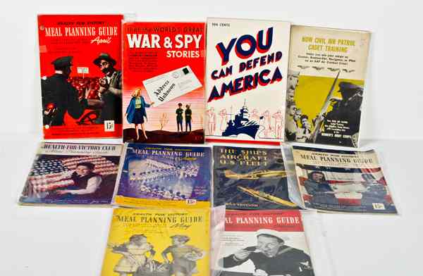 Appraisal: US WWII Homefront Magazines Lot of Ten Lot includes six