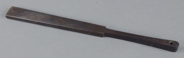 Appraisal: Solid Non-Folding Iron TessenA tessen is a Japanese war fan