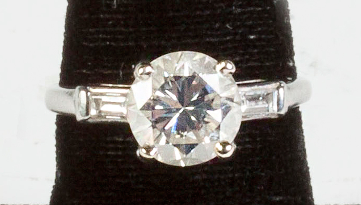 Appraisal: Platinum Diamond Traditional Style Engagement Ring Mounted Approx ctw mm