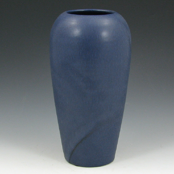 Appraisal: Ephraim Retired Sandhill Vase - Mint Ephraim Sandhill vase in