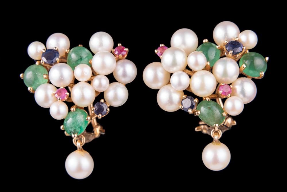 Appraisal: Pair of kt Yellow Gold Pearl Emerald and Sapphire Clip