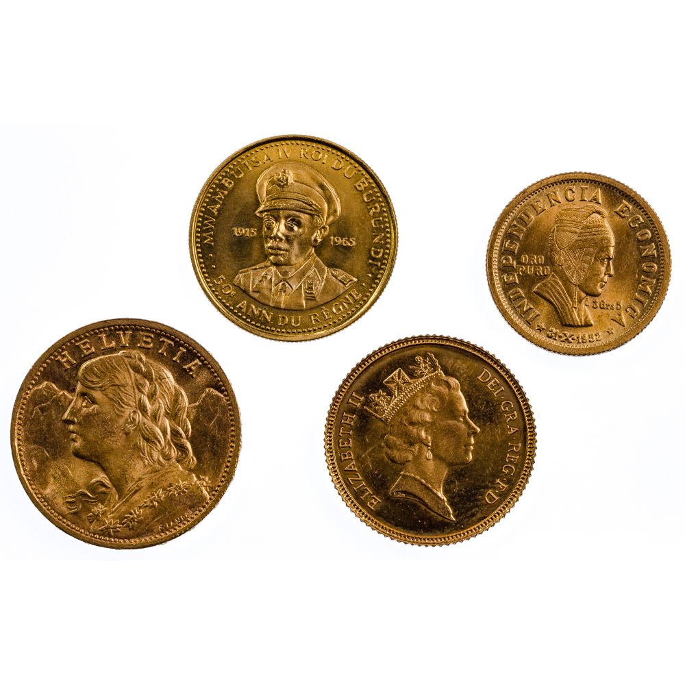 Appraisal: WORLD GOLD COIN ASSORTMENT items including from Great Britain grams