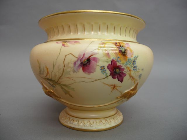 Appraisal: A Royal Worcester blush ivory pot purri hand painted with