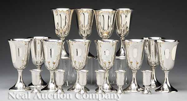 Appraisal: A Set of Twelve American Sterling Silver Goblets Reed Barton