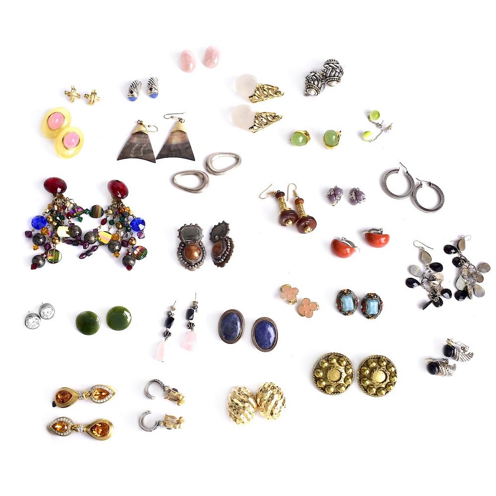 Appraisal: Costume Jewelry Lot Twenty Seven Piece Costume Jewelry Earring Lot