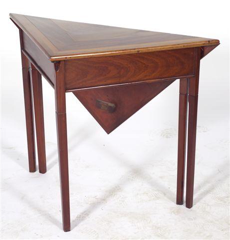 Appraisal: 'S MAHOGANY HANKERCHIEF TABLE the hinged top inlaid with geometric